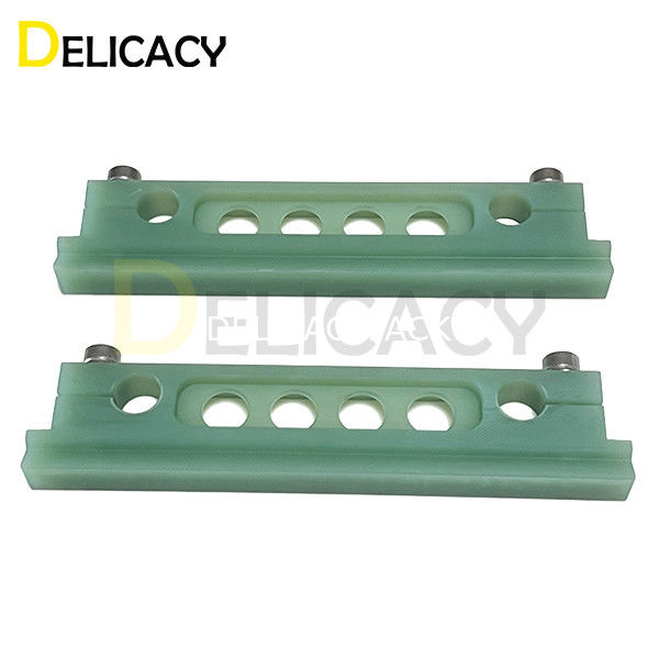 Pryzmat wprowadzania Kurz transporter stojak nylonowy 62M-1025113 Do Soucan 1075 Maszyna spawarka ciała